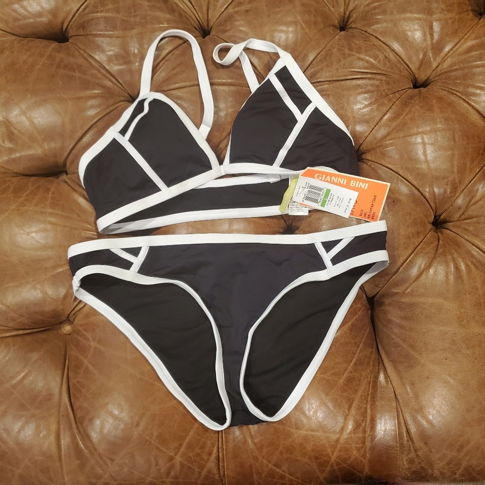 Black and white bikini,  sz L, NWT
